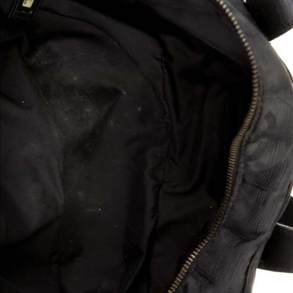 Authentic Chanel bag - Picture 3 of 6